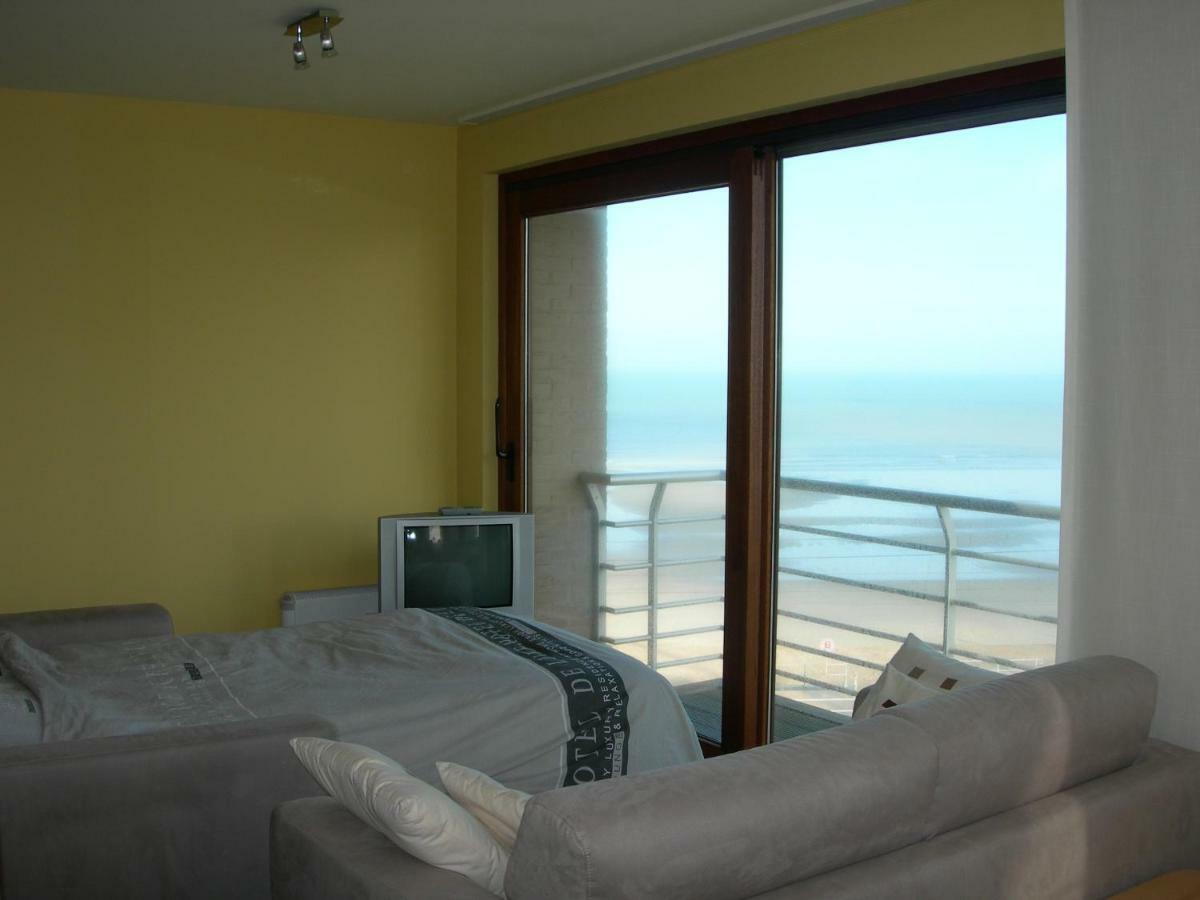 'de Strandwandeling' With Frontal Sea View Near * Ostende