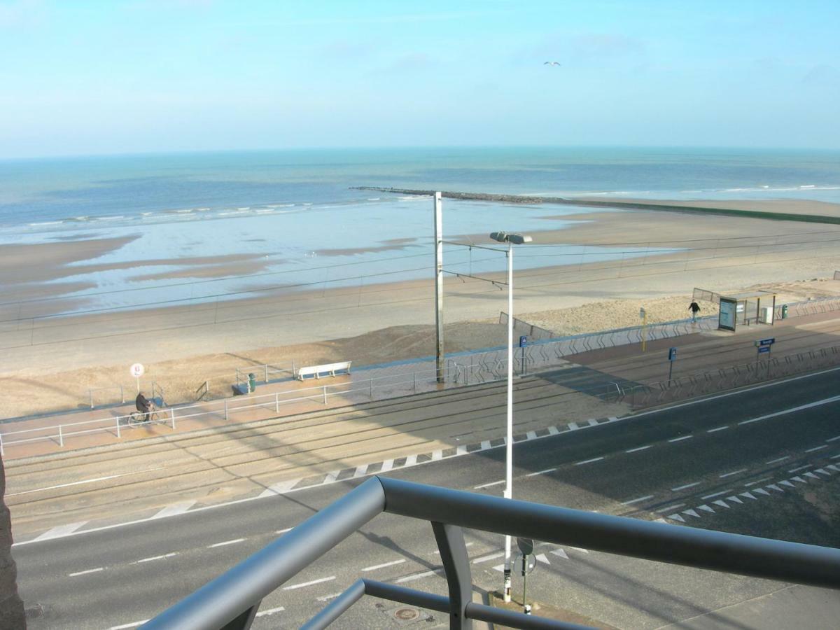 'de Strandwandeling' With Frontal Sea View Near * Ostende